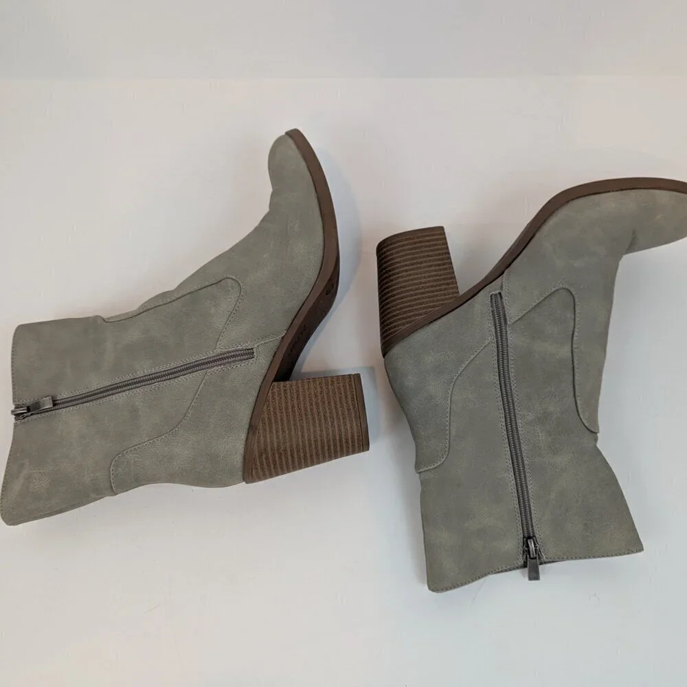 Maurices Addison Mid Ankle Block Heel Booties in Gray, Sz 8.5
